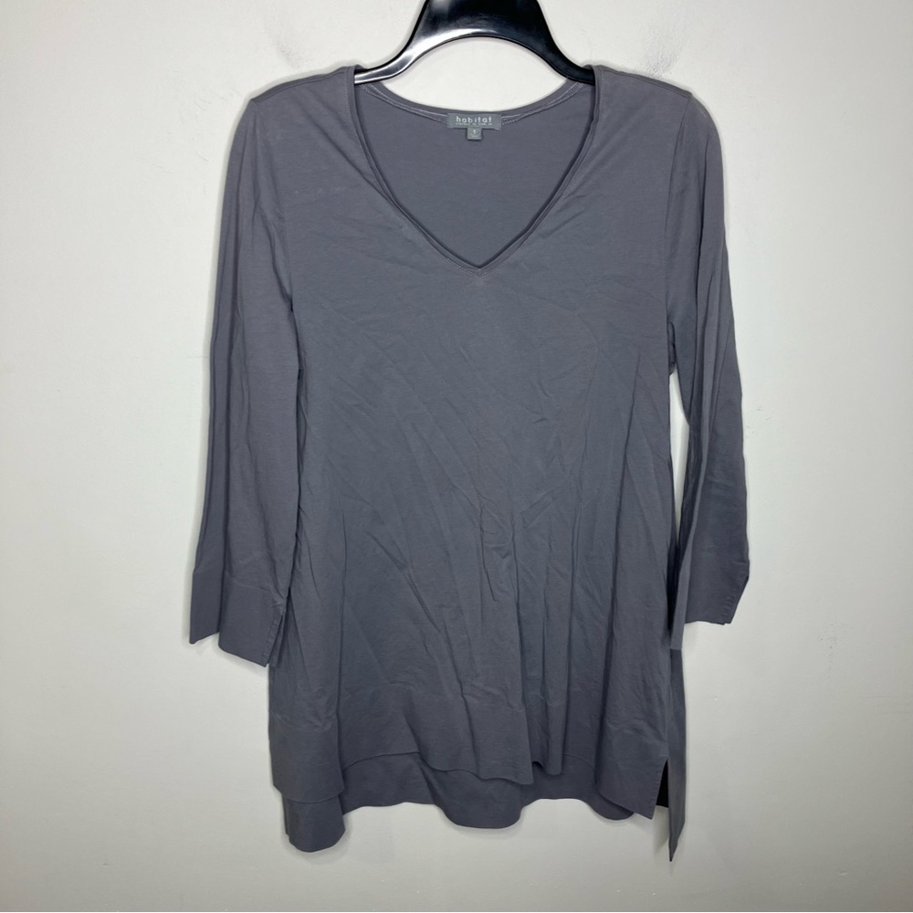 Habitat gray v-neck top 3/4 sleeves casual‎ basics business women’s size small